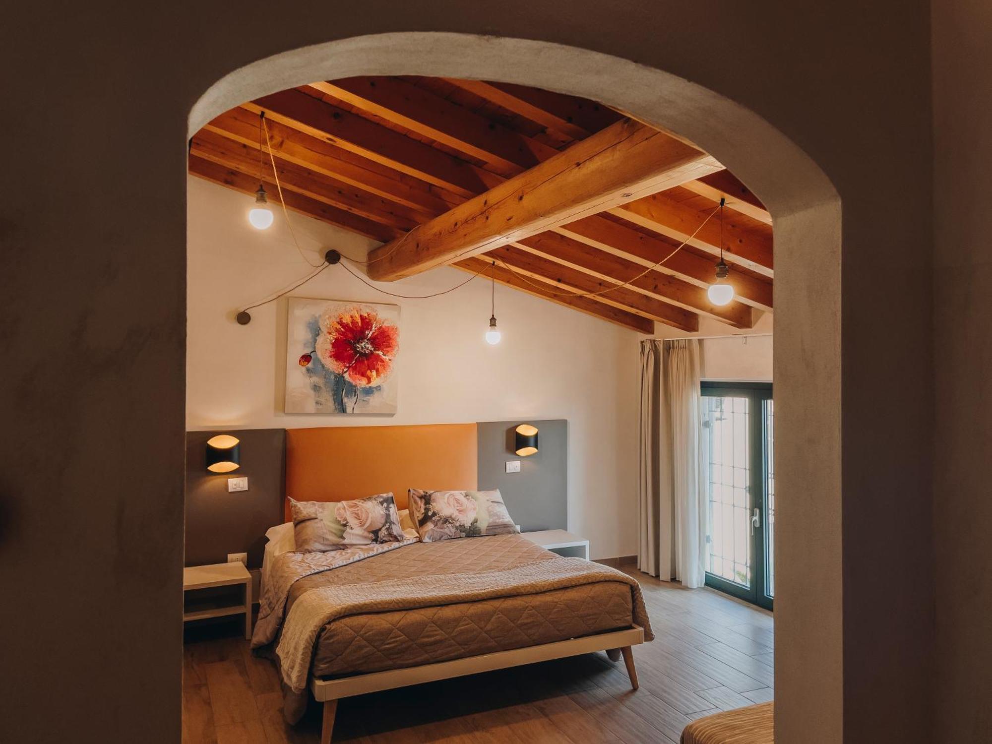 Agriturismo" Il Glicine Bianco" Монцамбано Екстериор снимка